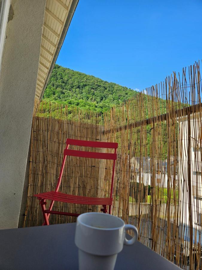 Chez Louise, Appartement T3 A Deux Pas Du Centre Bagneres-de-Luchon Exterior photo